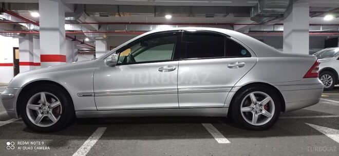 Mercedes C 240 2000, 217,000 km - 2.4 л - Bakı