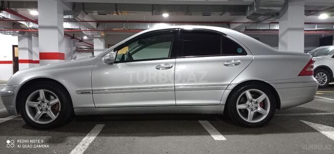 Mercedes C 240 2000, 217,000 km - 2.4 л - Bakı