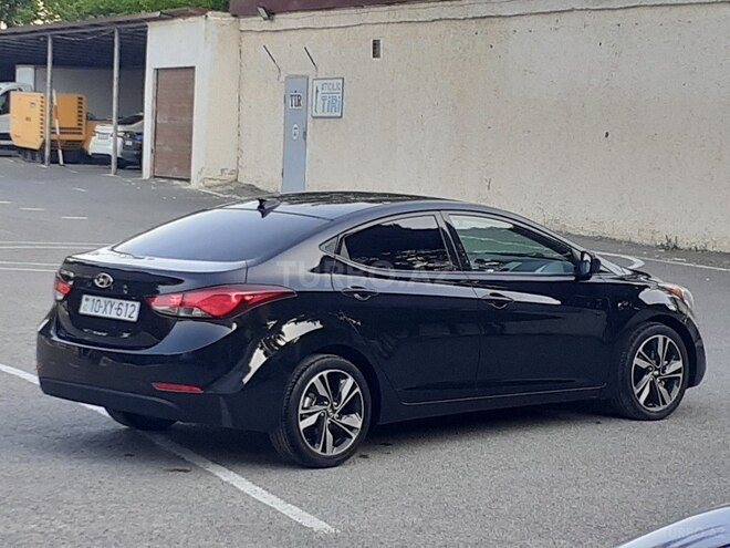 Hyundai Elantra 2015, 99,000 km - 1.8 l - Bakı