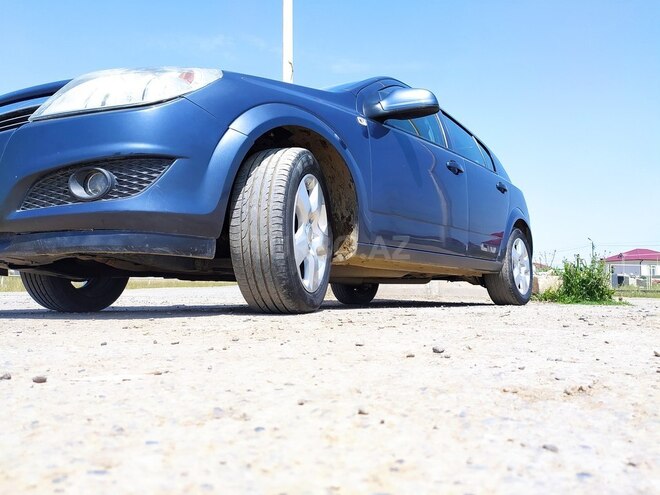 Opel Astra 2009, 160,000 km - 1.4 l - Beyləqan