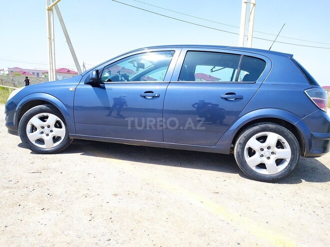 Opel Astra 2009, 160,000 km - 1.4 l - Beyləqan