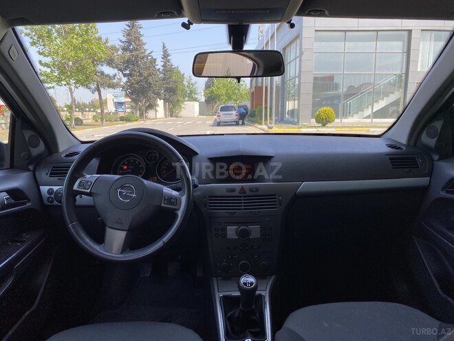 Opel Astra 2005, 170,000 km - 1.4 l - Bakı