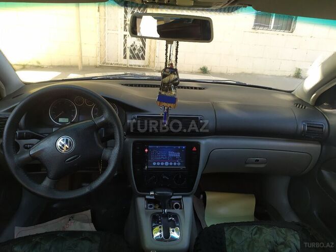 Volkswagen Passat 2001, 268,000 km - 1.8 l - Bakı