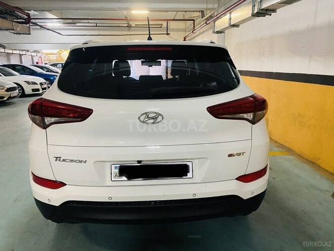 Hyundai Tucson 2015, 53,800 km - 1.7 l - Bakı