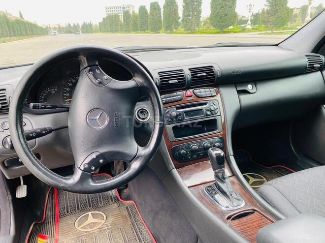 Mercedes C 200 2001, 242,000 km - 2.0 l - Gəncə