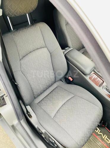Mercedes C 200 2001, 242,000 km - 2.0 l - Gəncə