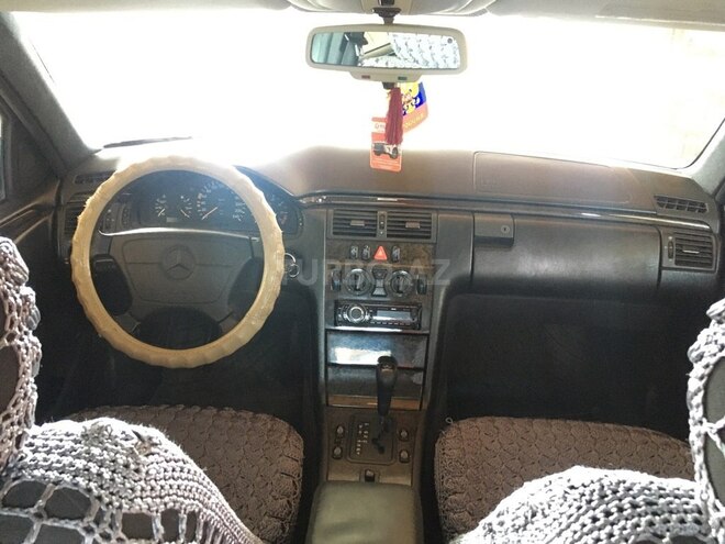 Mercedes E 230 1996, 192,050 km - 2.3 л - Tovuz