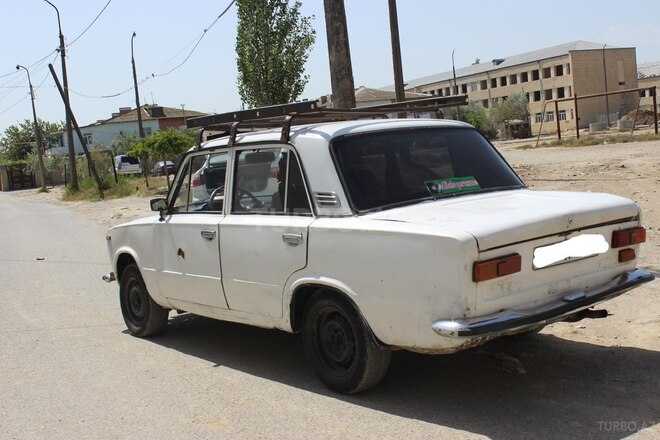 LADA (VAZ) 2101 1983, 300,000 km - 1.3 л - Bakı