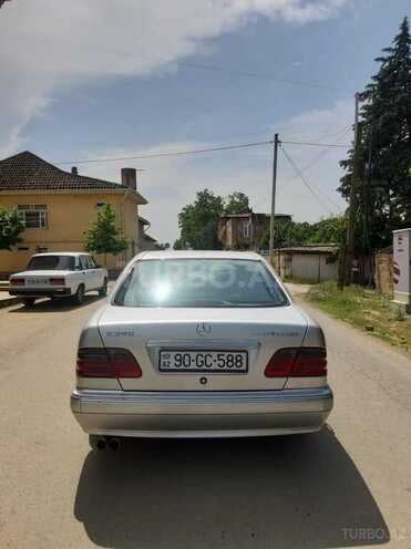 Mercedes E 260 1999, 348,000 km - 2.6 л - Bakı