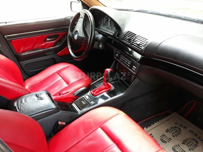 BMW 523 1997, 296,000 km - 2.5 l - Bakı
