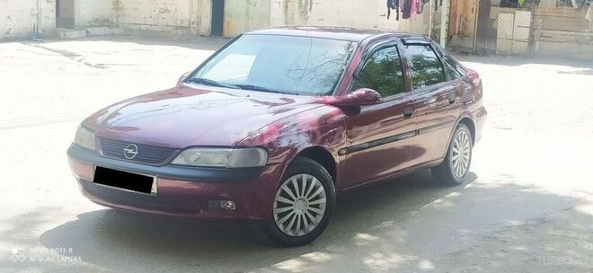 Opel Vectra 1996, 256,389 km - 1.8 l - Sumqayıt
