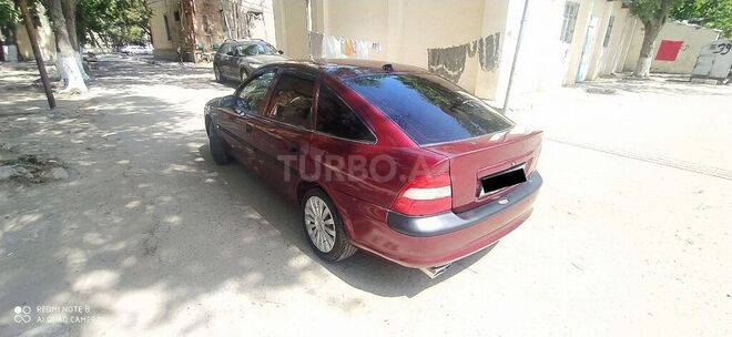 Opel Vectra 1996, 256,389 km - 1.8 l - Sumqayıt