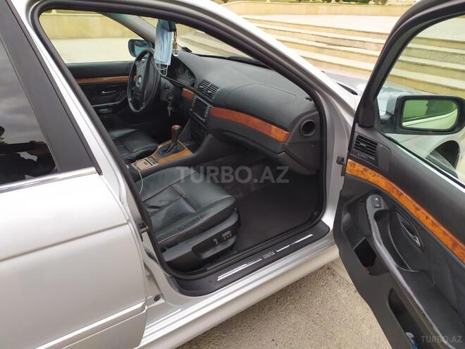 BMW 530 2001, 241,000 km - 3.0 л - Bakı