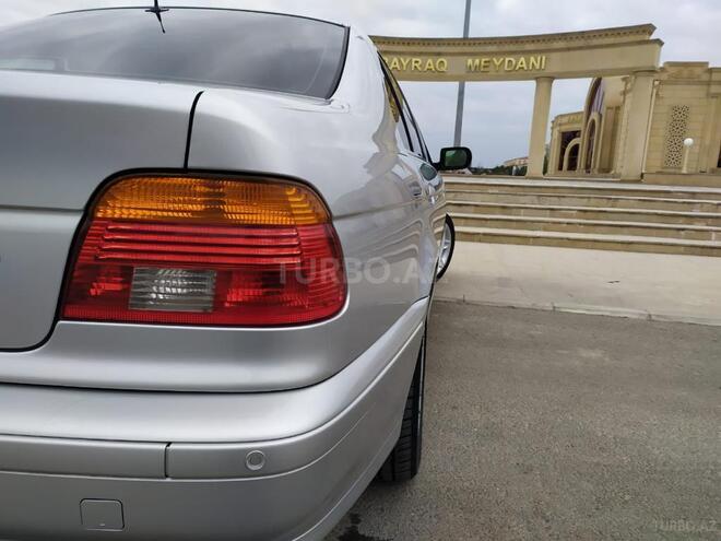 BMW 530 2001, 241,000 km - 3.0 л - Bakı