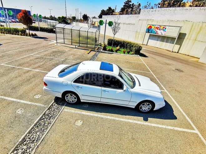 Mercedes E 240 1998, 399,000 km - 2.6 l - Bakı