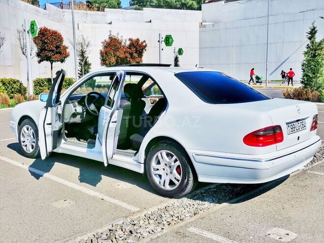 Mercedes E 240 1998, 399,000 km - 2.6 l - Bakı