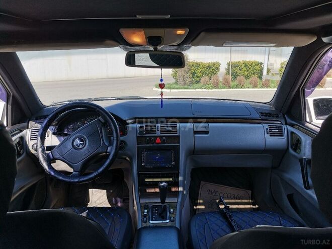 Mercedes E 240 1998, 399,000 km - 2.6 l - Bakı