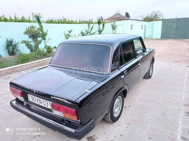 LADA (VAZ) 2107 2011, 145,000 km - 1.6 л - Salyan