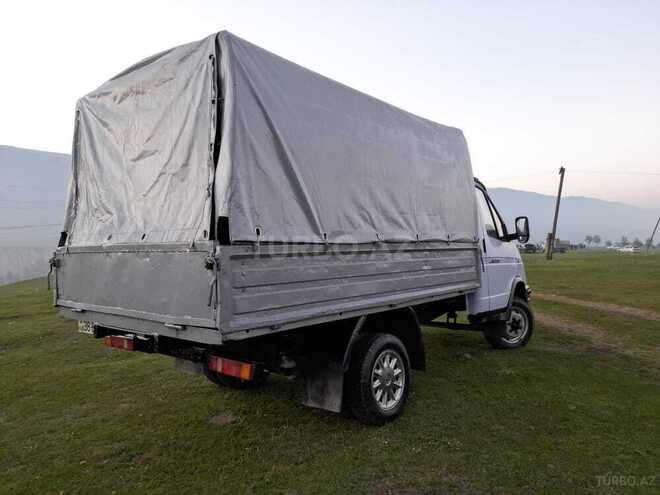 GAZ 330200 2003, 260,000 km - 2.3 l - Qusar