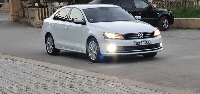 Volkswagen Jetta 2015, 83,000 km - 1.8 l - Bakı