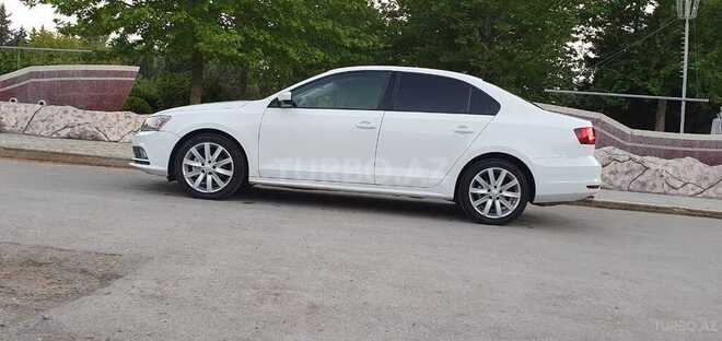 Volkswagen Jetta 2015, 83,000 km - 1.8 l - Bakı