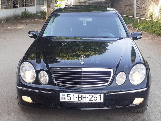 Mercedes E 240 2002, 170,500 km - 2.6 l - Samux