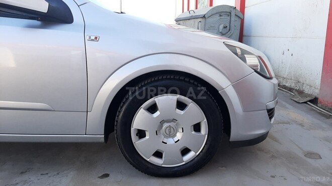 Opel Astra 2005, 185,000 km - 1.4 l - Bakı