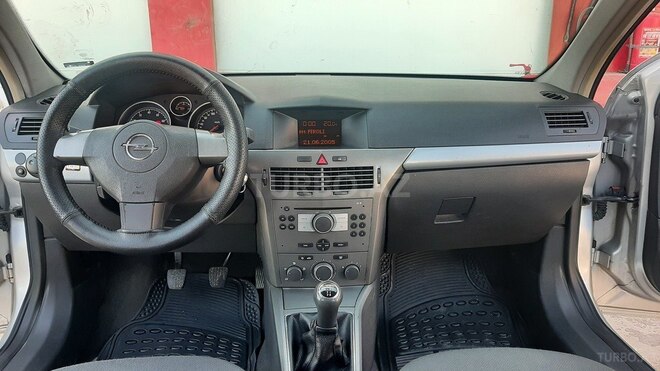 Opel Astra 2005, 185,000 km - 1.4 l - Bakı