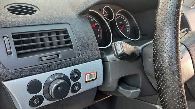 Opel Astra 2005, 185,000 km - 1.4 l - Bakı