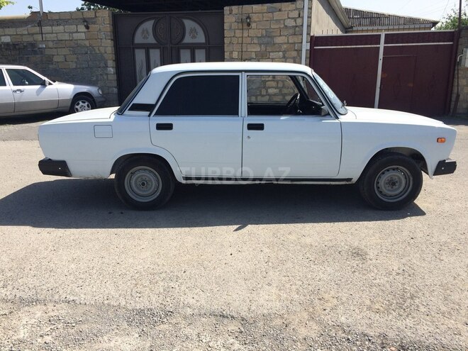 LADA (VAZ) 2107 2005, 75,000 km - 1.6 л - Bakı