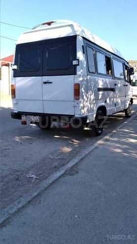 Mercedes 208 D 1994, 245,678 km - 2.3 l - Bakı