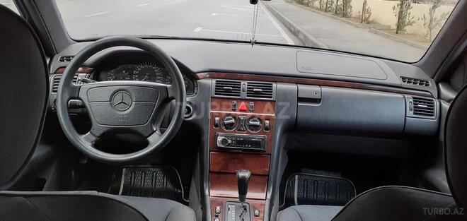 Mercedes E 280 1996, 400,000 km - 2.8 l - Bakı