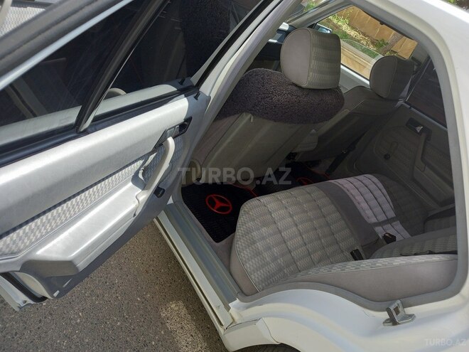 Mercedes 190 1989, 209,044 km - 2.0 l - Bakı