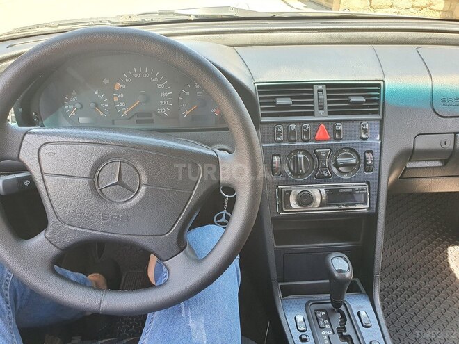 Mercedes C 220 1998, 365,000 km - 2.2 l - Bakı