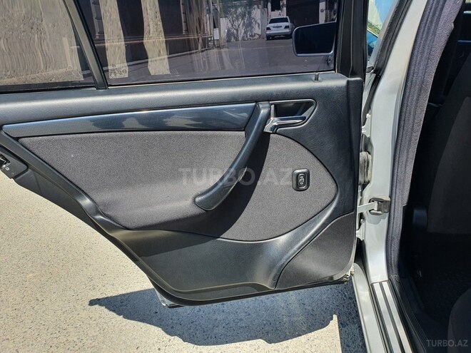 Mercedes C 220 1998, 365,000 km - 2.2 l - Bakı