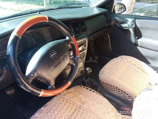Opel Vectra 1998, 382,000 km - 1.6 l - Mingəçevir