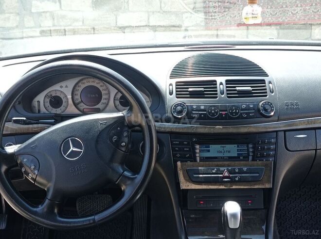 Mercedes E 270 2003, 380,000 km - 2.7 l - Bakı