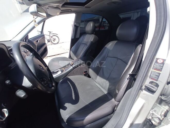 Mercedes E 270 2003, 380,000 km - 2.7 l - Bakı