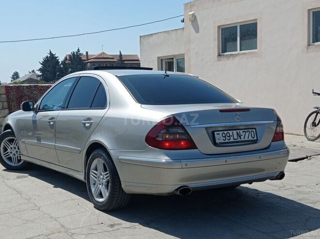 Mercedes E 270 2003, 380,000 km - 2.7 l - Bakı