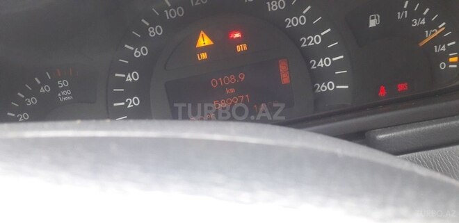 Mercedes C 220 2002, 589,971 km - 2.2 л - Bakı
