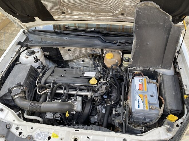 Opel Vectra 2005, 270,000 km - 2.2 l - Gəncə