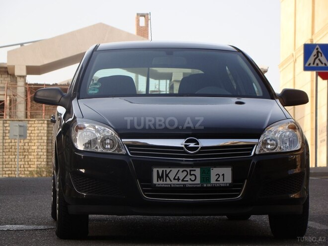 Opel Astra 2009, 188,000 km - 1.4 l - Bakı