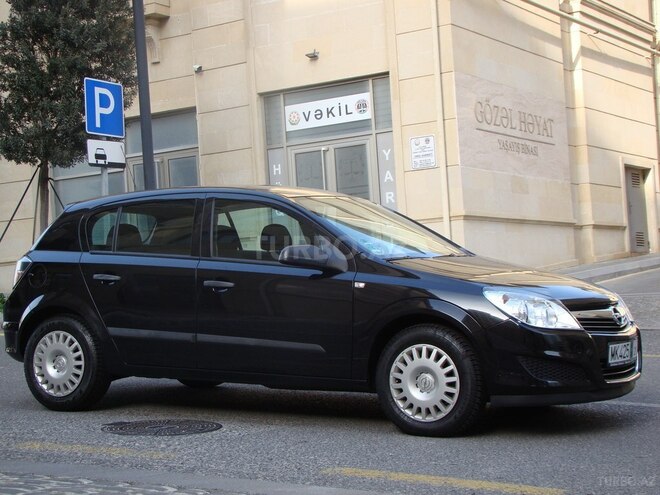 Opel Astra 2009, 188,000 km - 1.4 l - Bakı