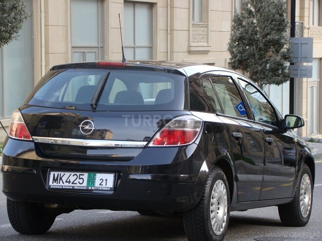 Opel Astra 2009, 188,000 km - 1.4 l - Bakı