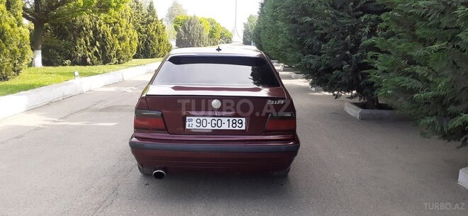 BMW 318 1992, 228,000 km - 1.8 l - Bakı