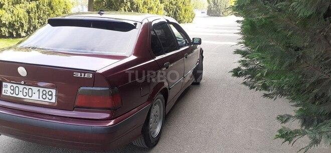 BMW 318 1992, 228,000 km - 1.8 l - Bakı