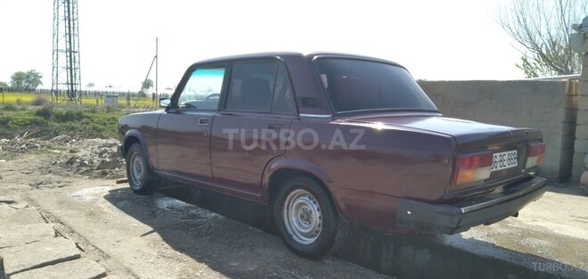 LADA (VAZ) 2107 2002, 24,092 km - 1.6 л - Salyan