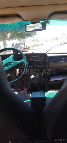 LADA (VAZ) 2107 2002, 24,092 km - 1.6 л - Salyan