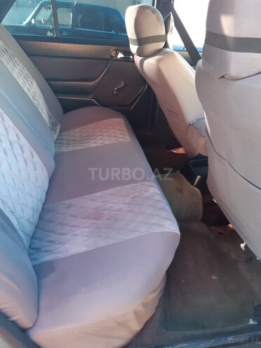 Mercedes E 200 1988, 400,000 km - 2.0 l - Bakı