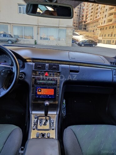 Mercedes E 220 2000, 392,620 km - 2.2 l - Bakı